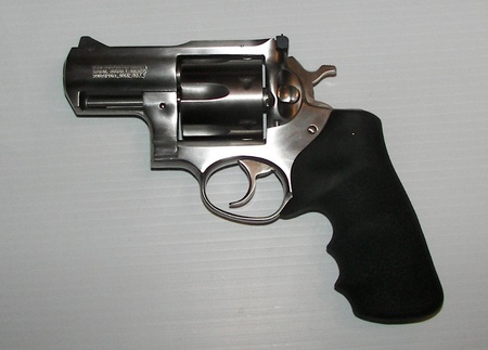 44 magnum revolver. Ruger Alaskan .44 magnum