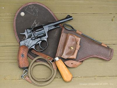 the-model-1895-nagant-revolver-21114621.jpg
