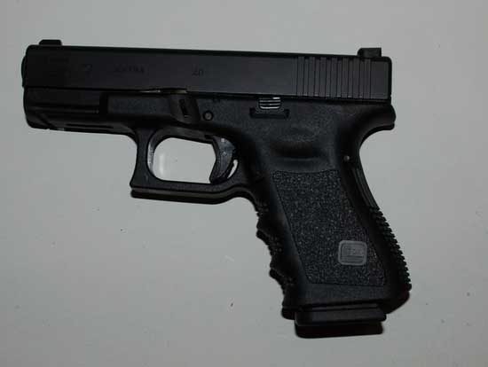 GLOCK 23 .40S&W Pistol