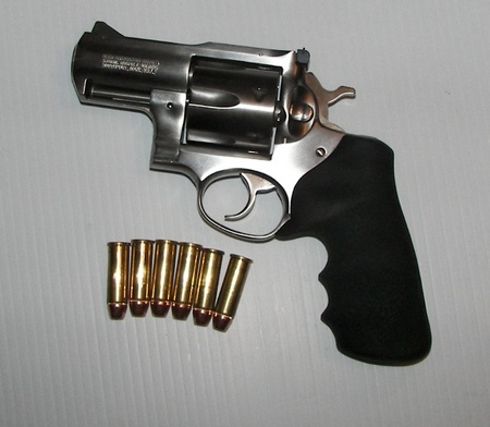 Ruger Alaskan .44 Magnum With Ammo