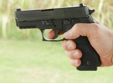 Sig Sauer P220 shooting grip