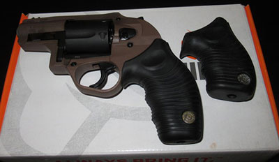 Taurus M605 Poly Grips